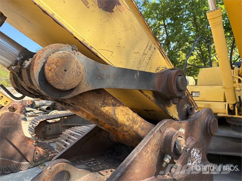 Komatsu PC220LC-7 Tracked Excavator Crawler excavators