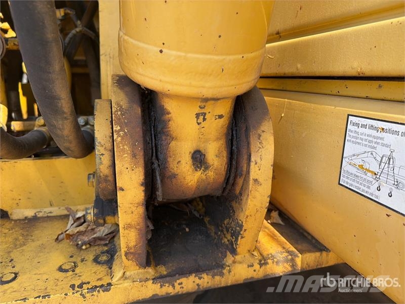 Komatsu PC220LC-7 Tracked Excavator Crawler excavators
