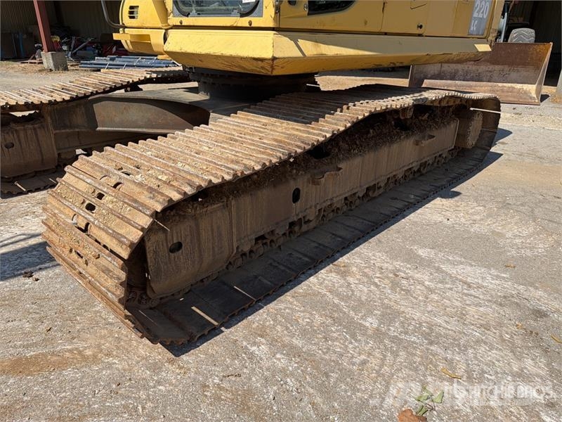 Komatsu PC220LC-7 Tracked Excavator Crawler excavators