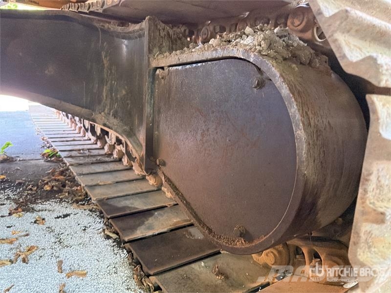 Komatsu PC220LC-7 Tracked Excavator Crawler excavators