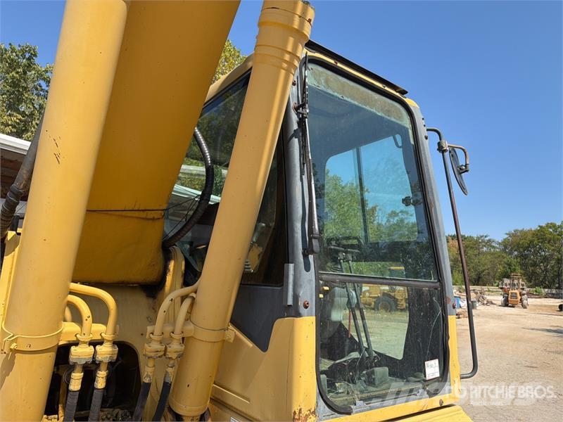 Komatsu PC220LC-7 Tracked Excavator Crawler excavators