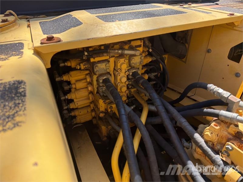 Komatsu PC220LC-7 Tracked Excavator Vikšriniai ekskavatoriai