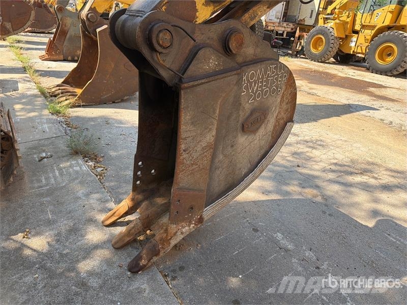 Komatsu PC220LC-7L Верижен екскаватор