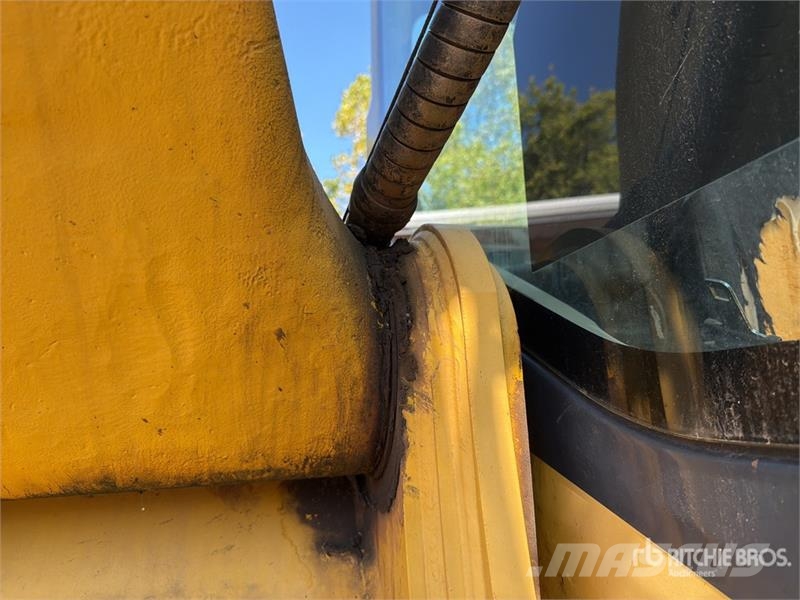 Komatsu PC220LC-7L Верижен екскаватор
