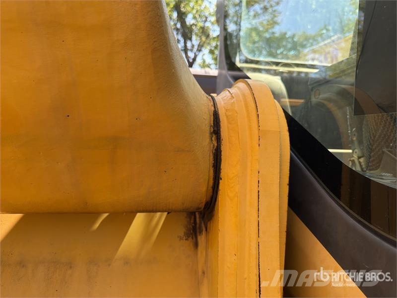 Komatsu PC220LC-7L Верижен екскаватор
