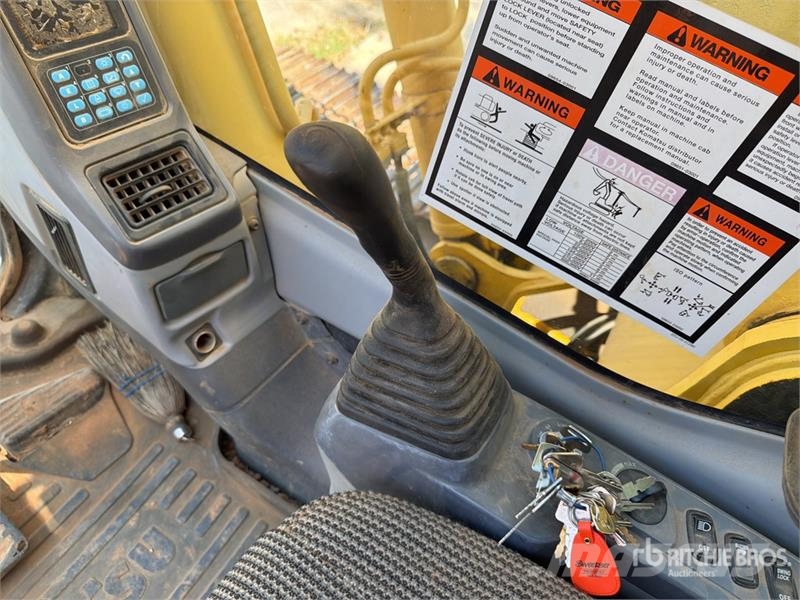 Komatsu PC220LC-7L Верижен екскаватор