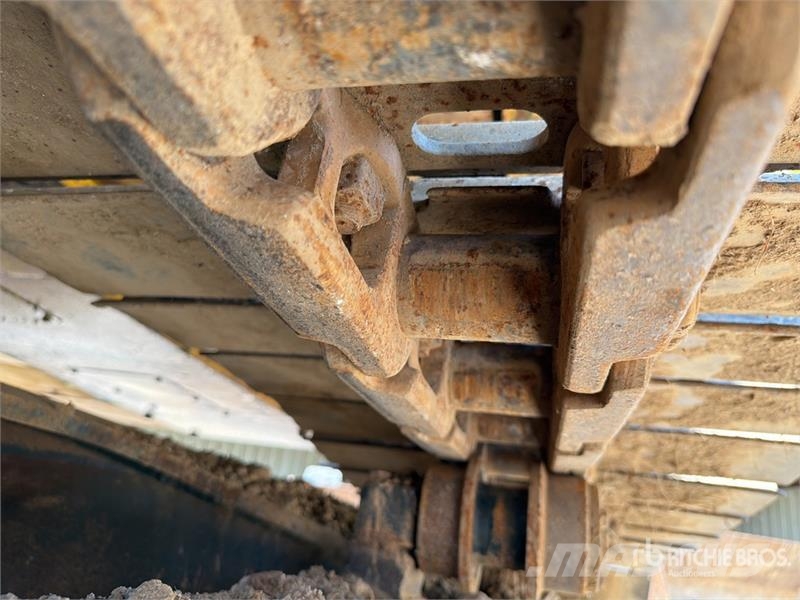 Komatsu PC220LC-7L Верижен екскаватор