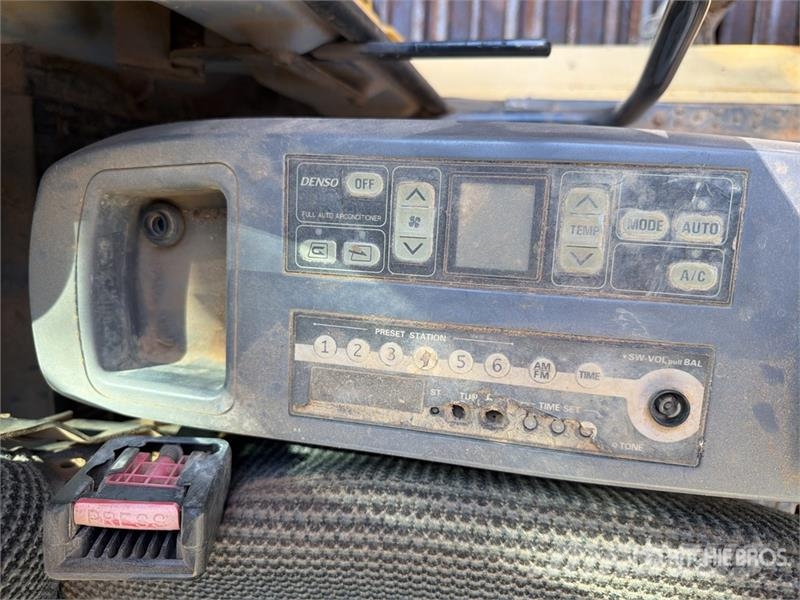Komatsu PC220LC-7L Верижен екскаватор