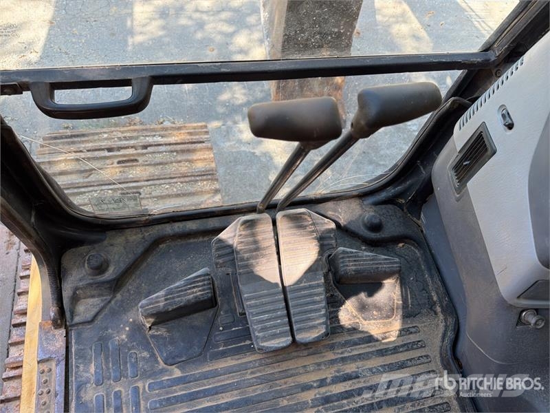 Komatsu PC220LC-7L Верижен екскаватор