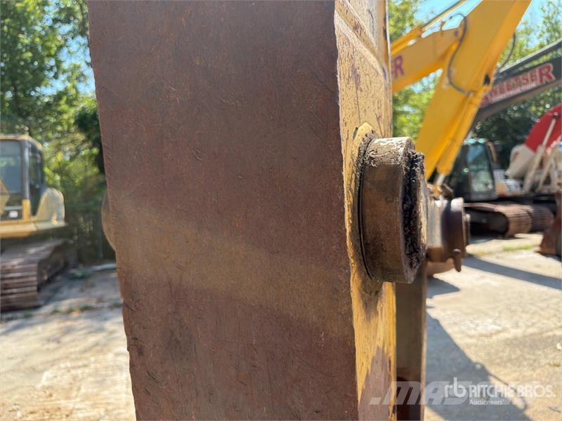 Komatsu PC220LC-7L Верижен екскаватор