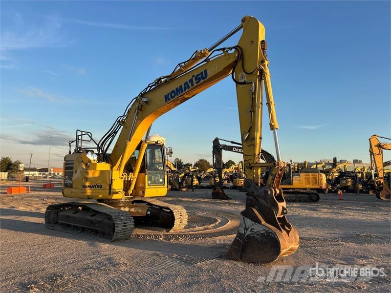 Komatsu PC228US-10 Tracked Excavator Bagri goseničarji