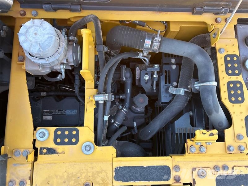 Komatsu PC228US-10 Tracked Excavator Bagri goseničarji