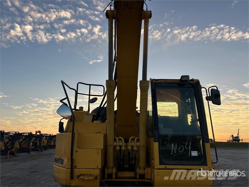 Komatsu PC228US-10 Tracked Excavator Bagri goseničarji