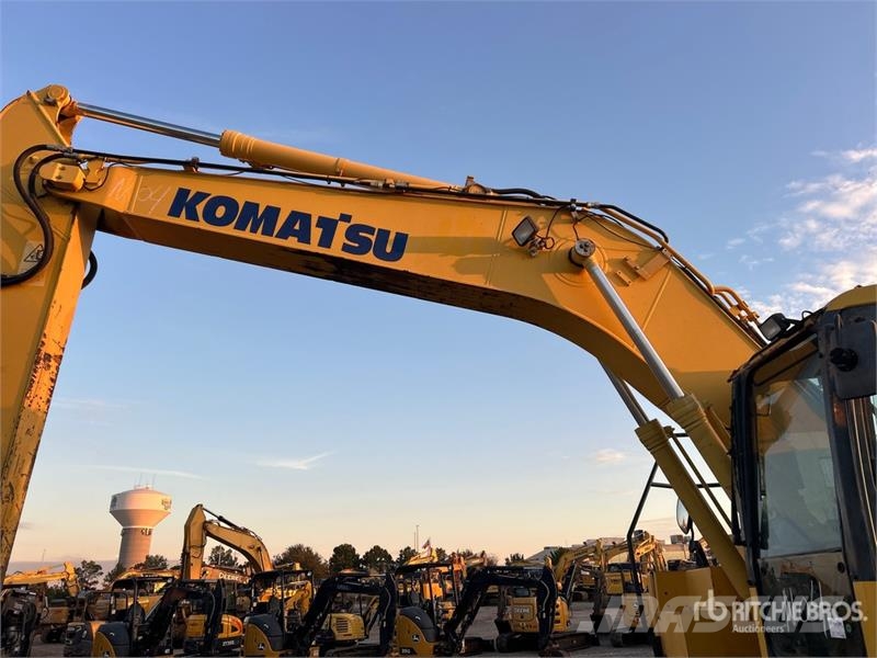 Komatsu PC228US-10 Tracked Excavator Bagri goseničarji