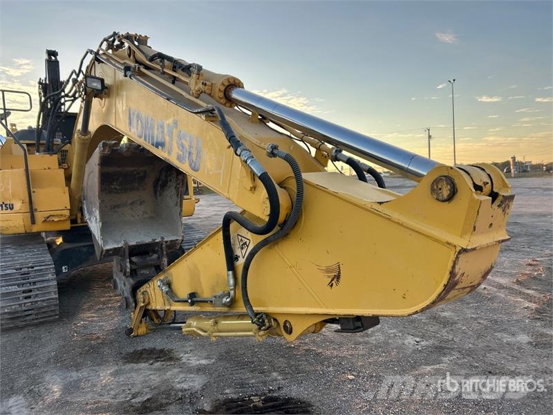 Komatsu PC228US-10 Tracked Excavator Bagri goseničarji