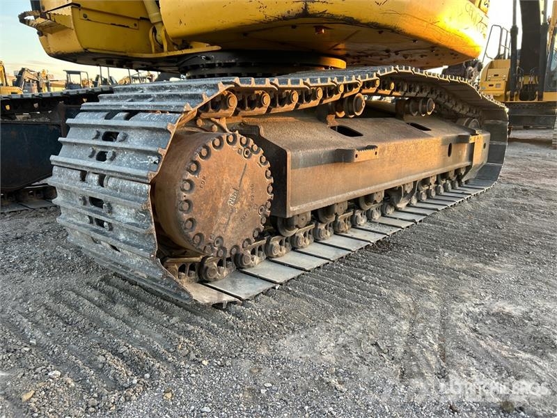 Komatsu PC228US-10 Tracked Excavator Bagri goseničarji