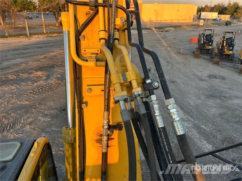 Komatsu PC228US-10 Tracked Excavator Bagri goseničarji