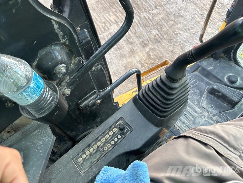 Komatsu PC228USLC8 Tracked Excavator Kāpurķēžu ekskavatori