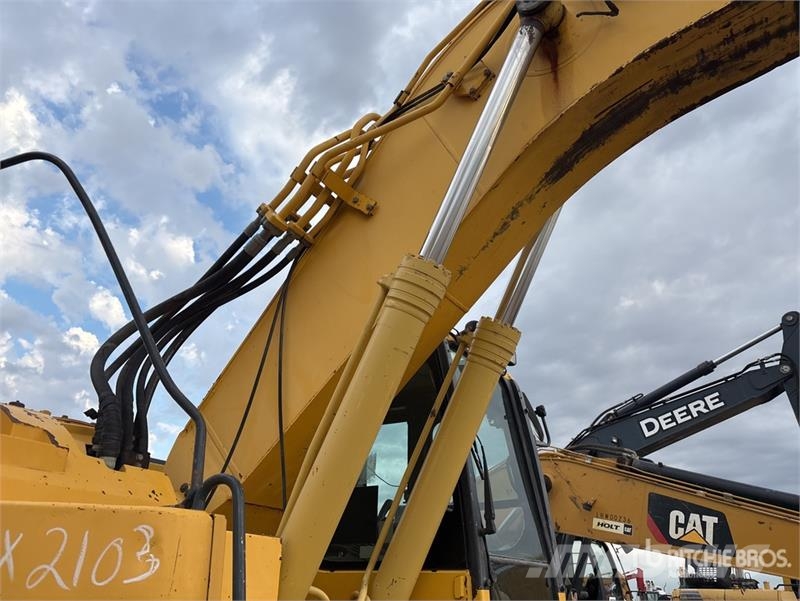 Komatsu PC228USLC8 Tracked Excavator Kāpurķēžu ekskavatori