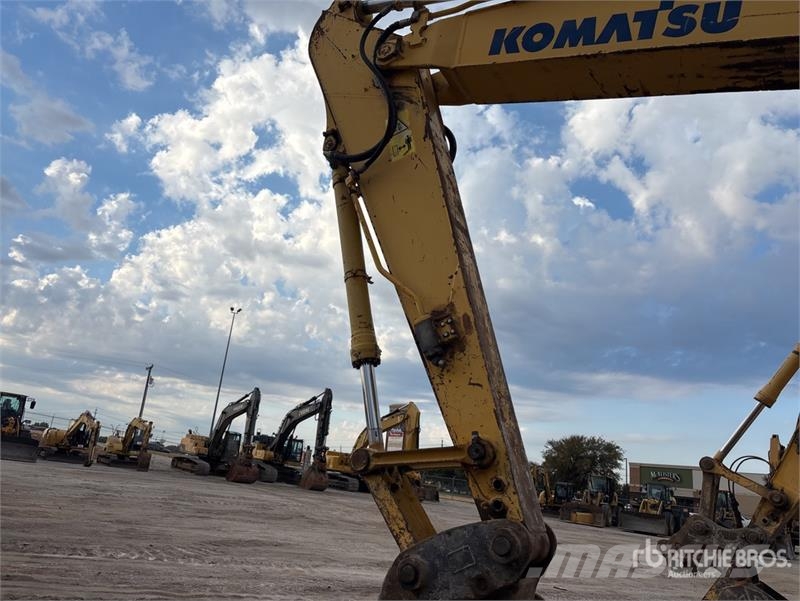 Komatsu PC228USLC8 Tracked Excavator Kāpurķēžu ekskavatori