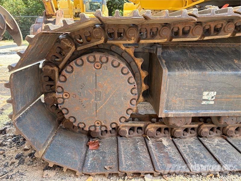 Komatsu PC238USLC-11 Tracked Excavator Crawler excavators
