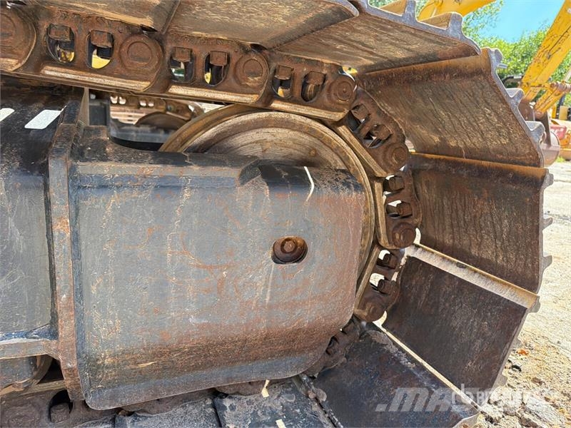 Komatsu PC238USLC-11 Tracked Excavator Crawler excavators