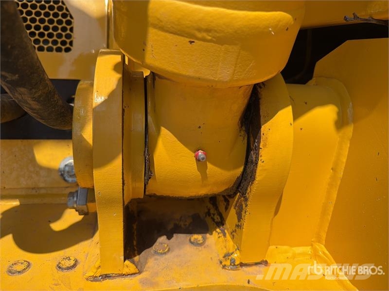 Komatsu PC238USLC-11 Tracked Excavator Crawler excavators