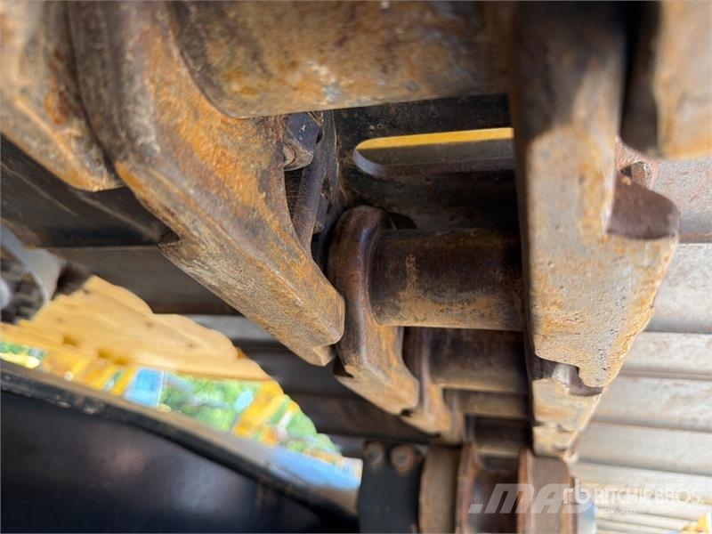 Komatsu PC238USLC-11 Tracked Excavator Crawler excavators