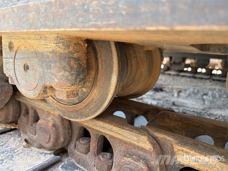 Komatsu PC238USLC-11 Tracked Excavator Crawler excavators