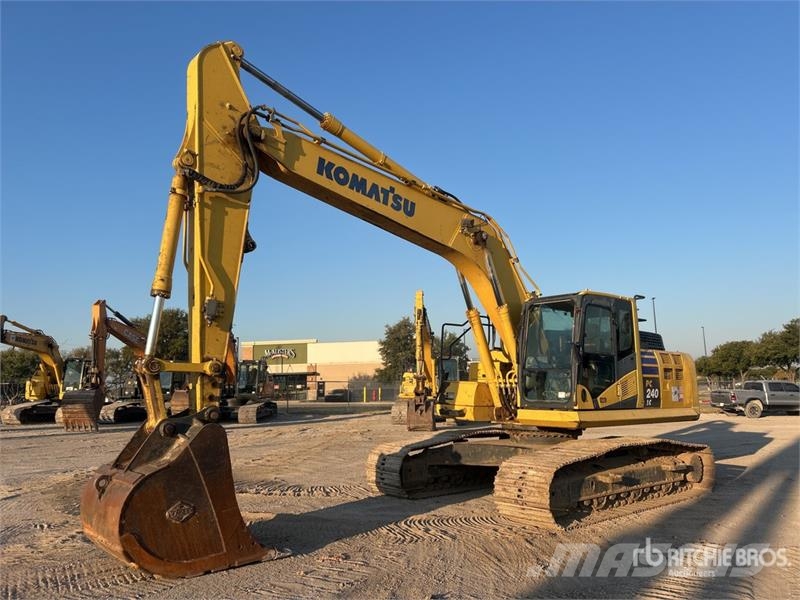 Komatsu PC240-LC-11 Tracked Excavator Bagri goseničarji