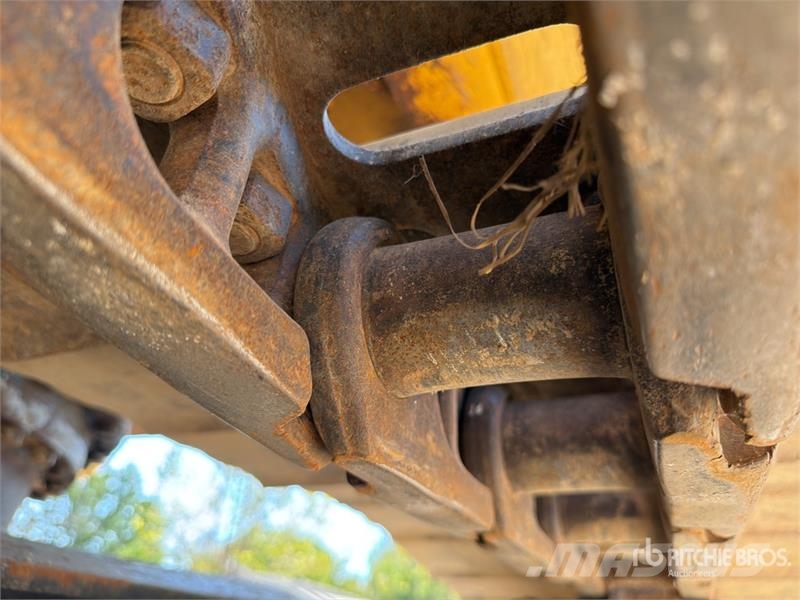 Komatsu PC240LC-10 Tracked Excavator Bageri guseničari