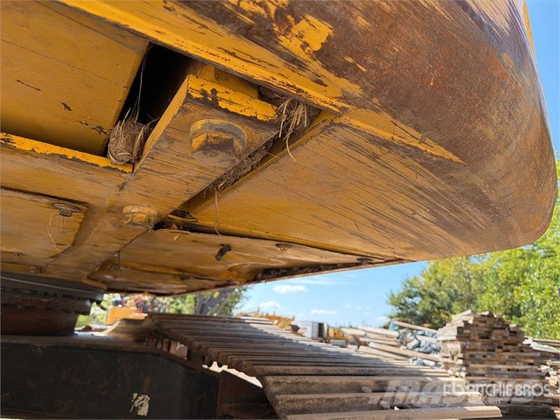 Komatsu PC240LC-10 Tracked Excavator Bageri guseničari