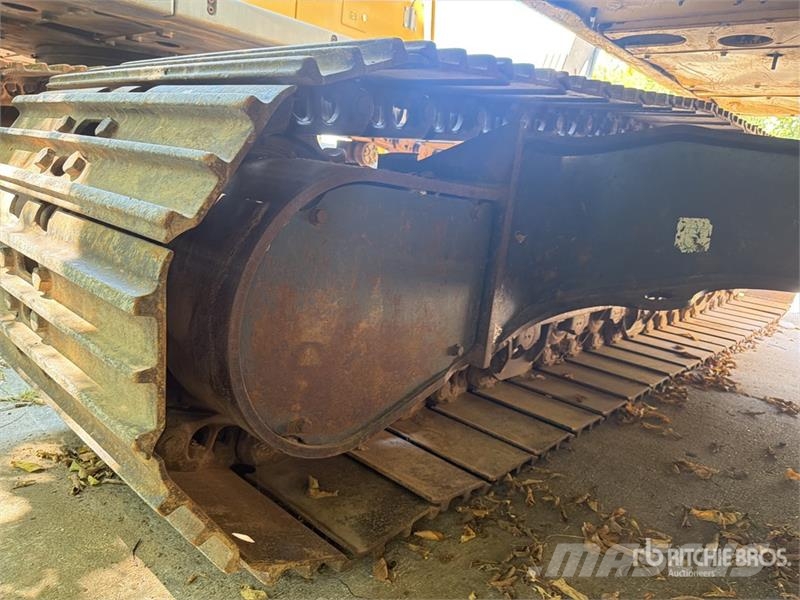 Komatsu PC240LC-10 Tracked Excavator Bageri guseničari