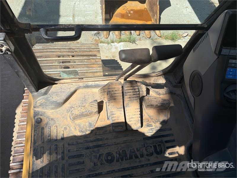 Komatsu PC240LC-10 Tracked Excavator Bageri guseničari