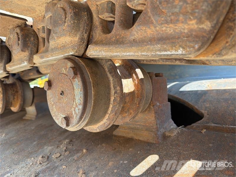 Komatsu PC270LC-7 Vikšriniai ekskavatoriai