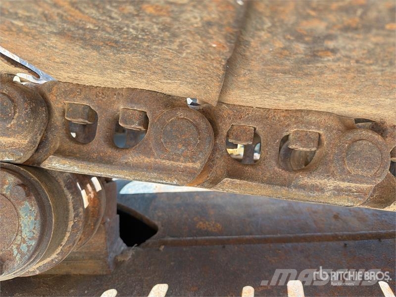 Komatsu PC270LC-7 Vikšriniai ekskavatoriai