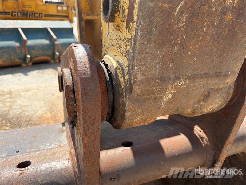 Komatsu PC270LC-7 Vikšriniai ekskavatoriai