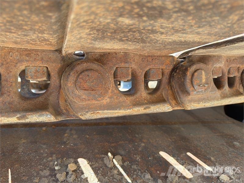 Komatsu PC270LC-7 Vikšriniai ekskavatoriai