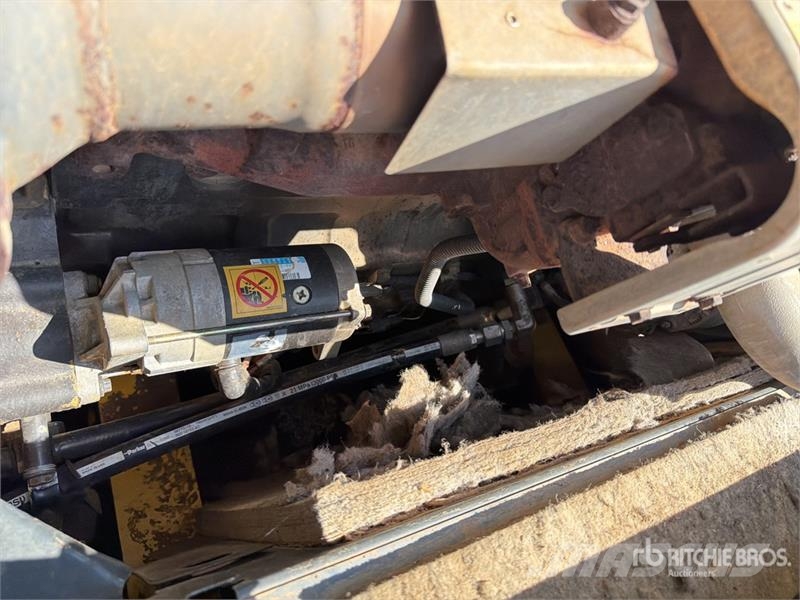 Komatsu PC270LC-7 Vikšriniai ekskavatoriai