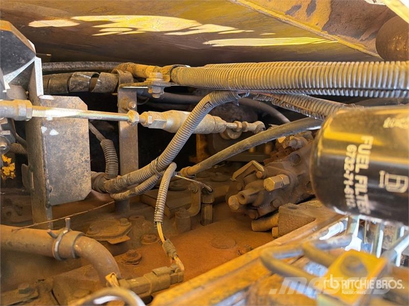 Komatsu PC270LC-7 Vikšriniai ekskavatoriai