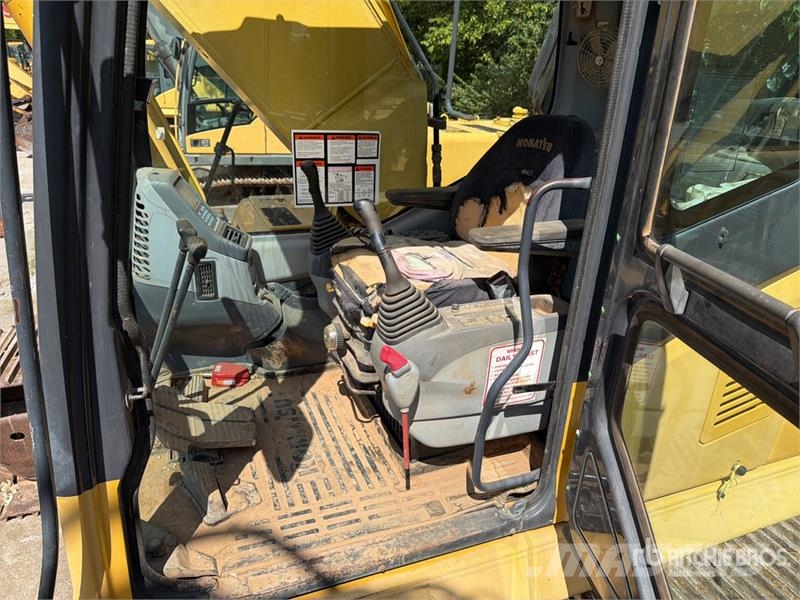 Komatsu PC270LC-7 Vikšriniai ekskavatoriai