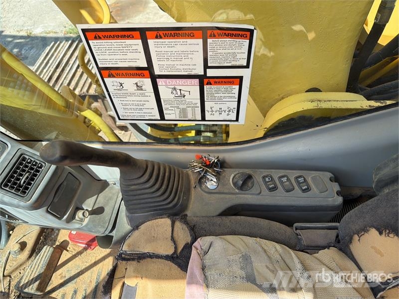 Komatsu PC270LC-7 Vikšriniai ekskavatoriai