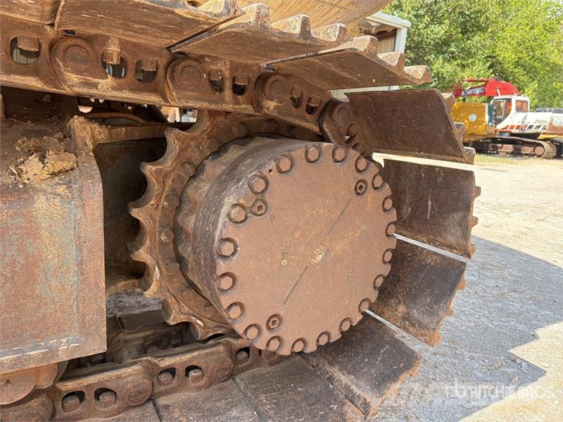 Komatsu PC270LC-7 Vikšriniai ekskavatoriai