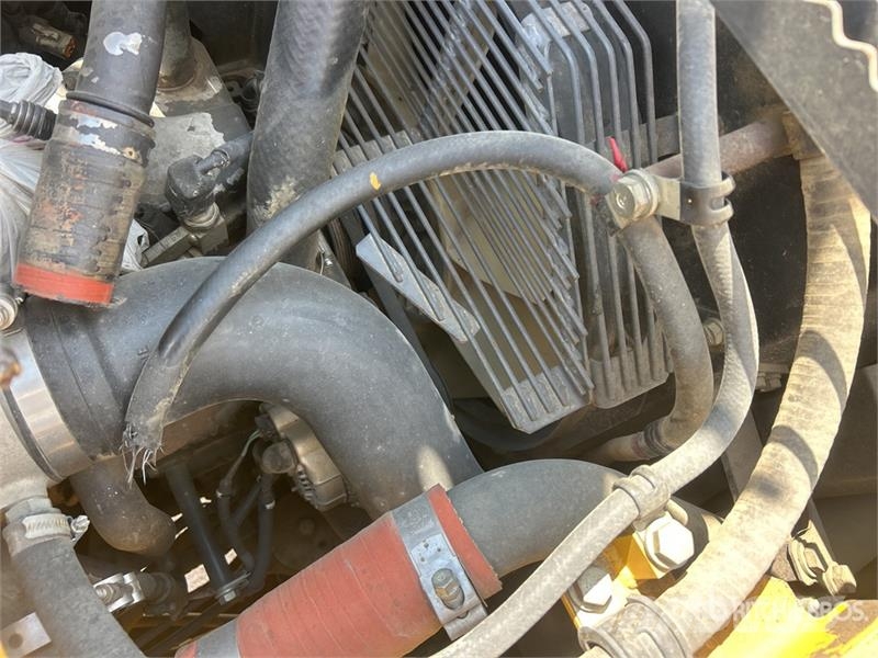 Komatsu PC290LC-10 大型油圧ショベル12t以上(パワーショベル・ユンボ)