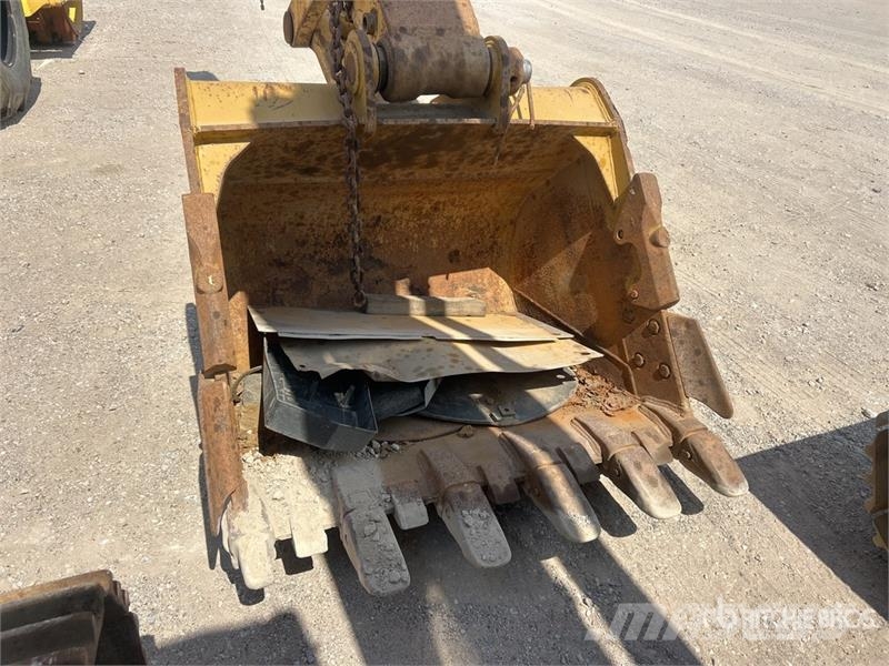 Komatsu PC290LC-10 大型油圧ショベル12t以上(パワーショベル・ユンボ)