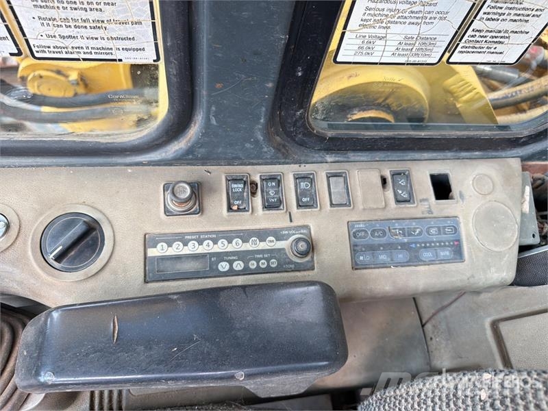 Komatsu PC300LC-6LC Tracked Excavator Crawler excavators