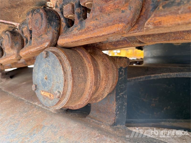 Komatsu PC300LC-6LC Tracked Excavator Crawler excavators