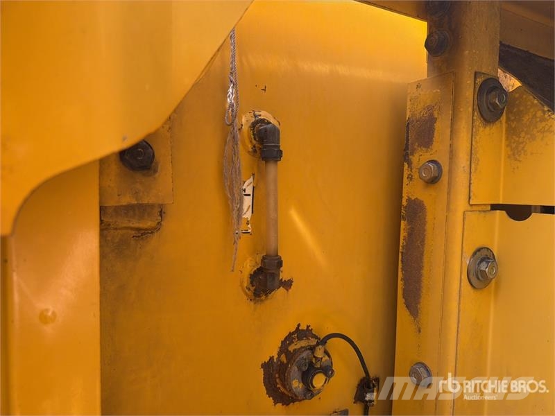 Komatsu PC300LC-6LC Tracked Excavator Crawler excavators