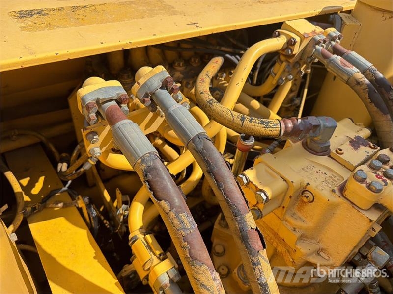 Komatsu PC300LC-6LC Tracked Excavator Crawler excavators