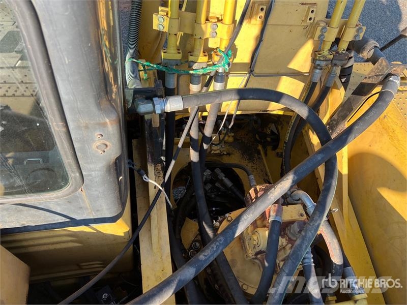 Komatsu PC300LC-7 Tracked Excavator Gravemaskiner på larvebånd